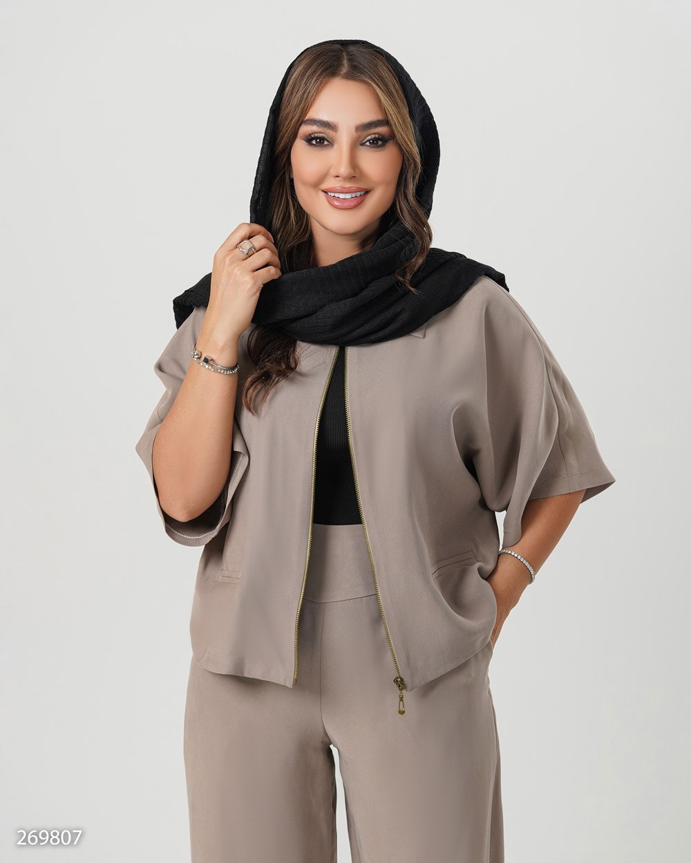 وست و شلوار مدل آوانه